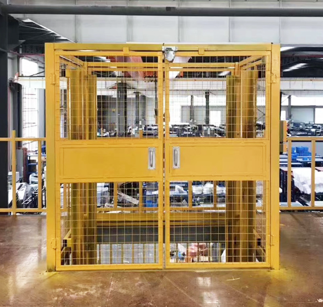 甘孜智能导轨式升降机亮相