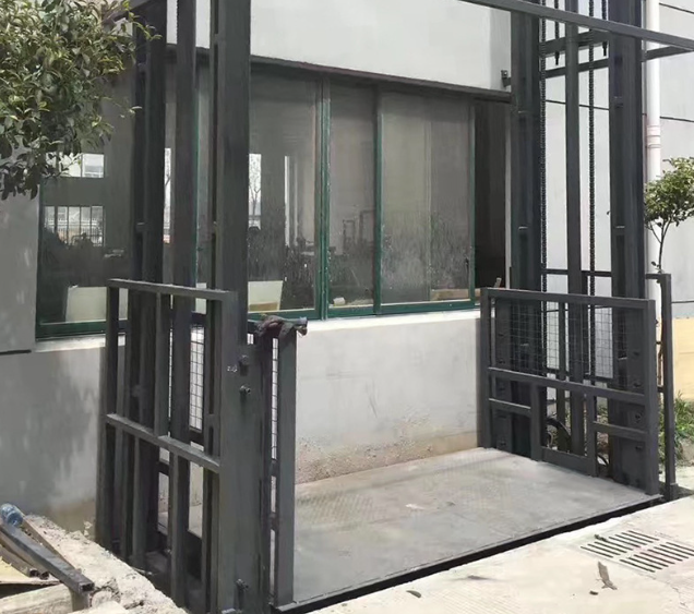 甘孜导轨式施工升降机助力民生工程提速增效