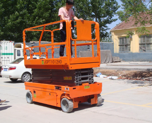 甘孜移动式升降平台规格与使用规范